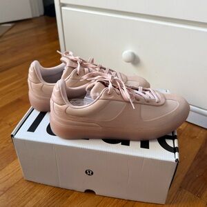 Lululemon Cityverse Sneakers Women’s Size 9 Pink